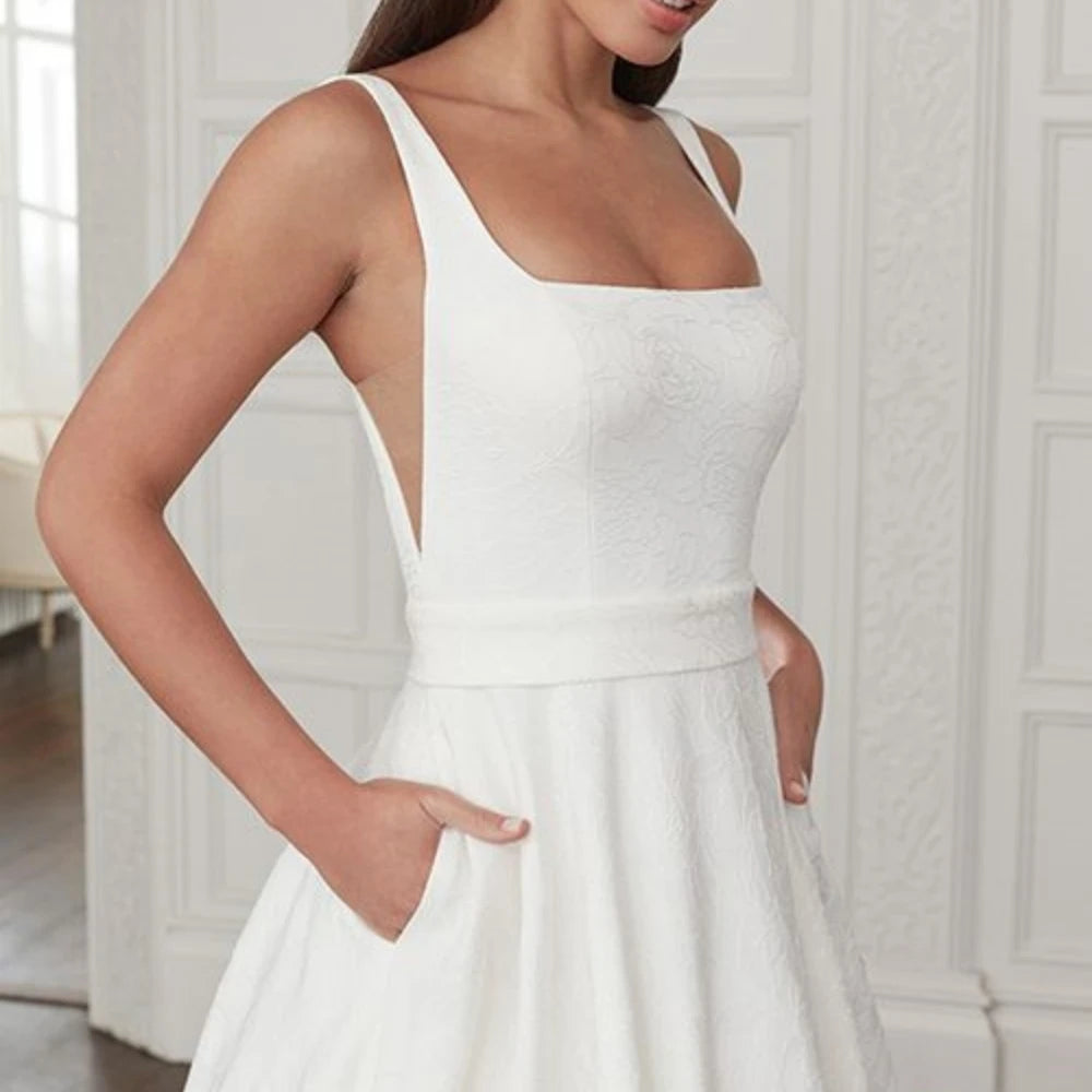 Simple A Line Wedding Vestidos Tank Court Train Vestidos de novia elegante Vestido Vestido para Mujer