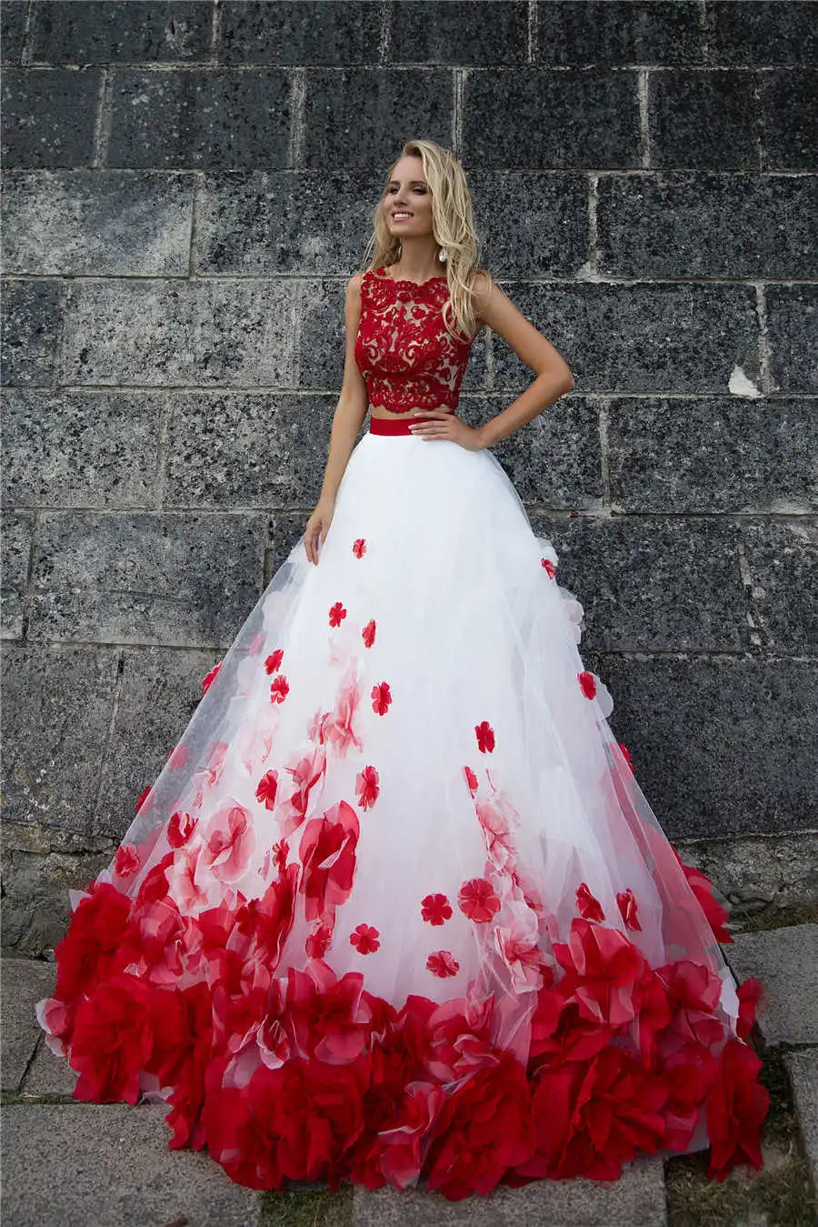 Bohemio flor blanco encaje rojo vestidos de novia de boda de dos piezas vestidos de novia de la playa botón romántico