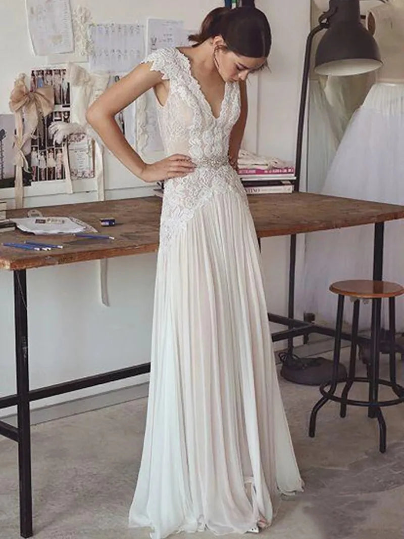 Boho V Neck Wedding Dresses Chiffon Bohemian Wedding Gowns Cap Sleeves 2024 Backless Pleated Skirt Elegant A line Bridal Gowns