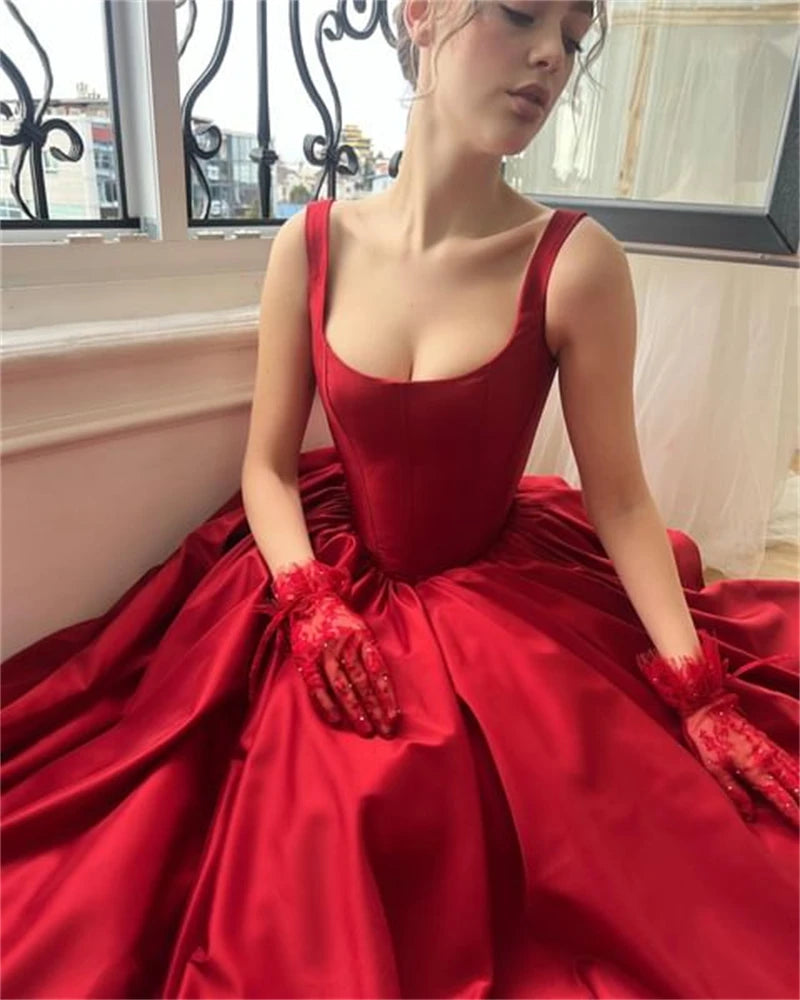 Red Sleeveless Satin Evening Dresses Slit Square Neck A Line Bride Gowns Formal Prom Dress Floor Length Women Wedding Guest Gown