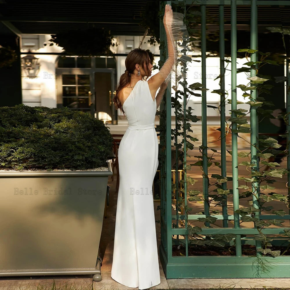 Robes de mariée blanches simples une épaule sans manche gaine de la mariée