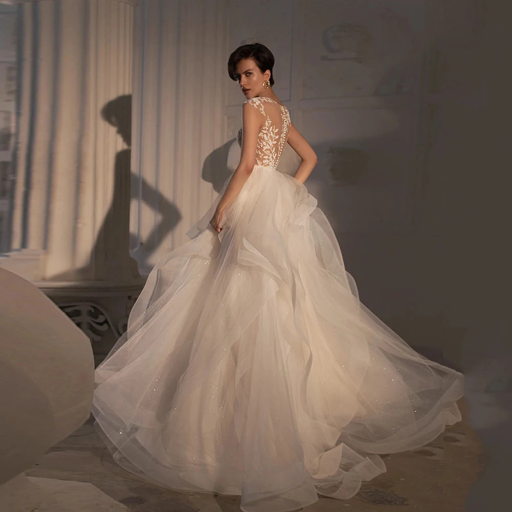 Elegant Wedding Dresses O Neck Sleeveless Bridal Gowns Appliques A-Line Sweep Train Tiered Organza Illusion свадебное платье