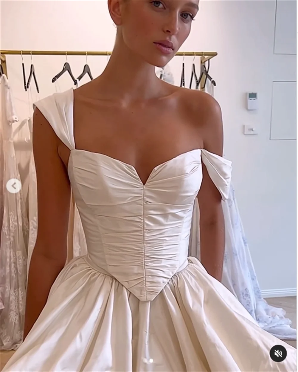 Toofgon Short Front Long Back Wedding Dresses For Bride Taffeta Sweetheart Pleats Off The Shoulder Princess Formal Bridal Gowns