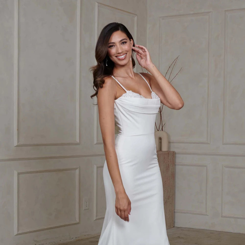 Preciosos vestidos de novia blancos sin mangas para mujeres correa de espagueti de espagua cultivados con vestidos de encaje blanco de novia backless