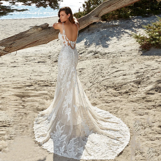 Sparkly Spaghetti Straps Wedding Dresses V Neck Sleeveless Bridal Gowns Appliques Tulle Floor-Length Mermaid Robe De Mariee