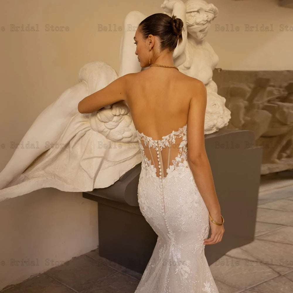 Abiti da sposa sexy a cuore a cuore sirena senza schienale per la sirena nuda appliques illusion sweep treno tulle robe de mariee 2023