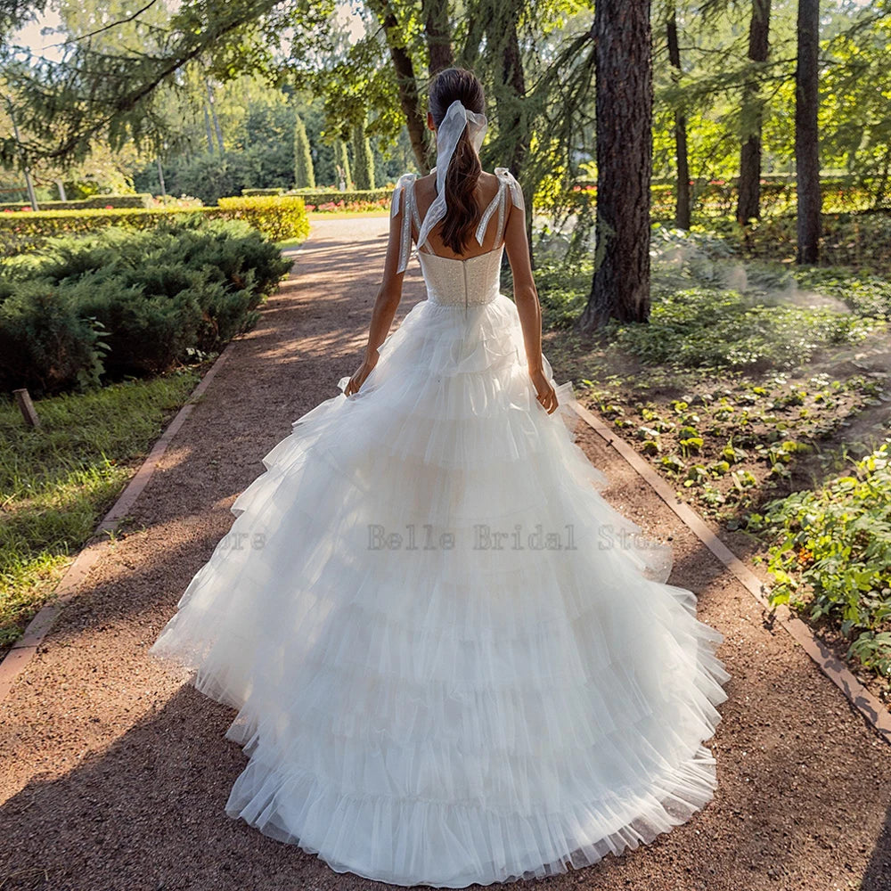 Spaghetti Straps Wedding Dresses Strapless Sleeveless Bridal Gowns Sequined Floor Length Tiered Tulle A-Line Vestidos De Novia