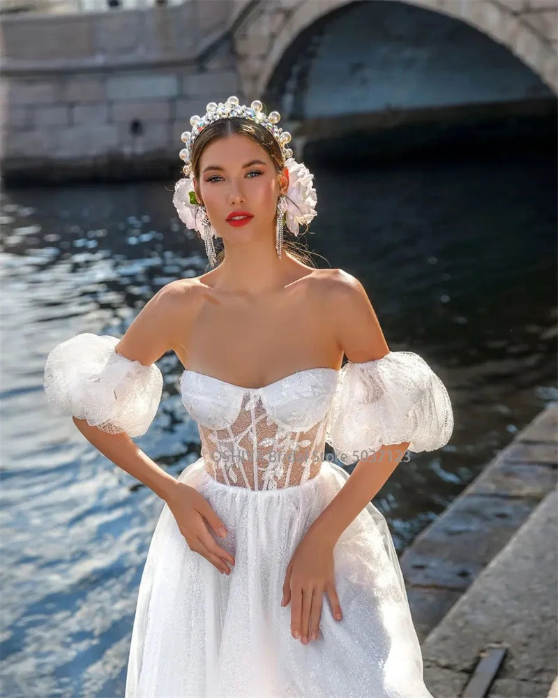 Vestidos de boda de la línea A-Línea de la playa de su novia de la cabeza de las mangas de encaje desmontables Apliques Vestidos de noiva