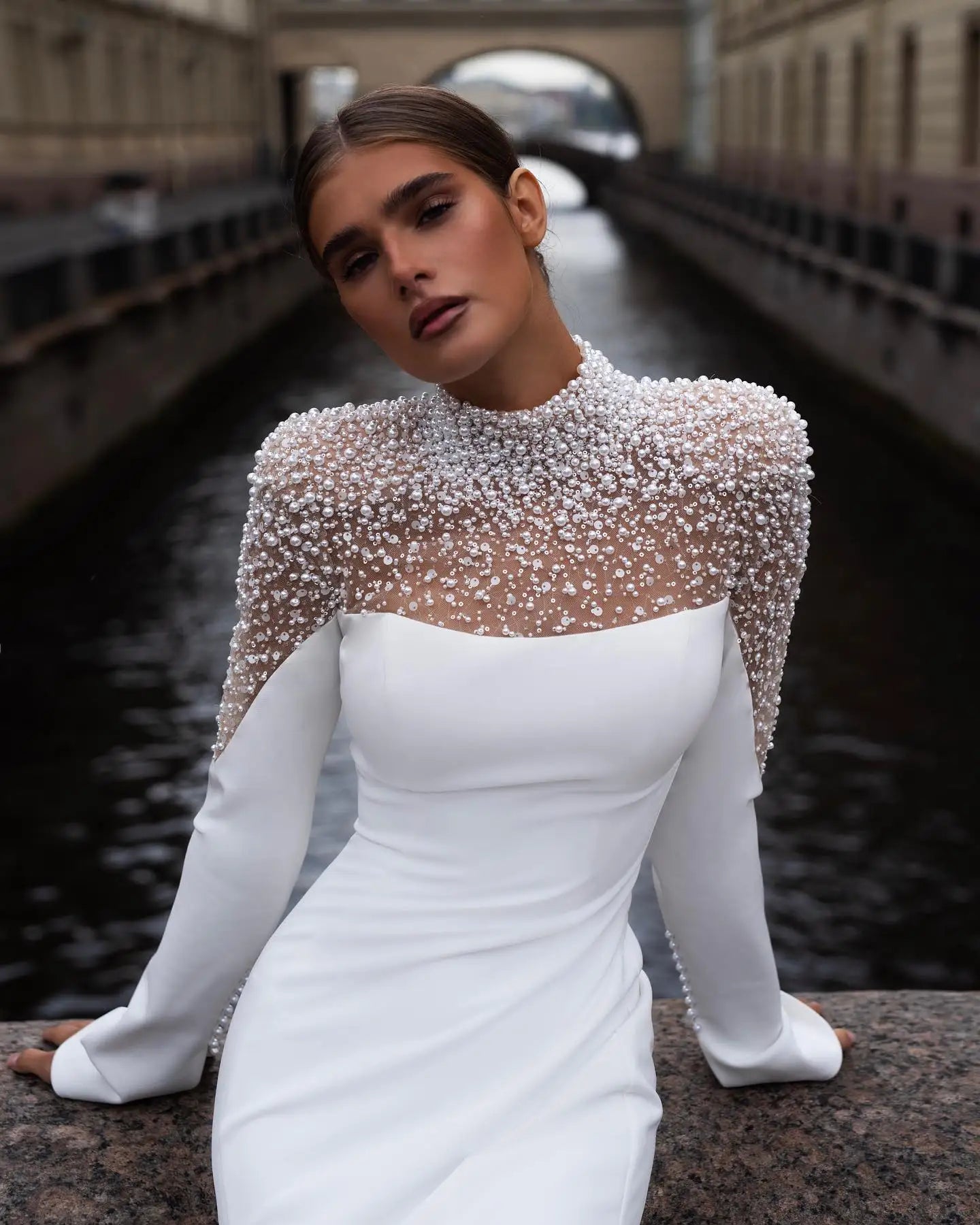 Stunning High Neck Full Sleeves Peal Beaded Mermaid Wedding Drsses Sweep Train Custom Made 2024 Vestido De Noival