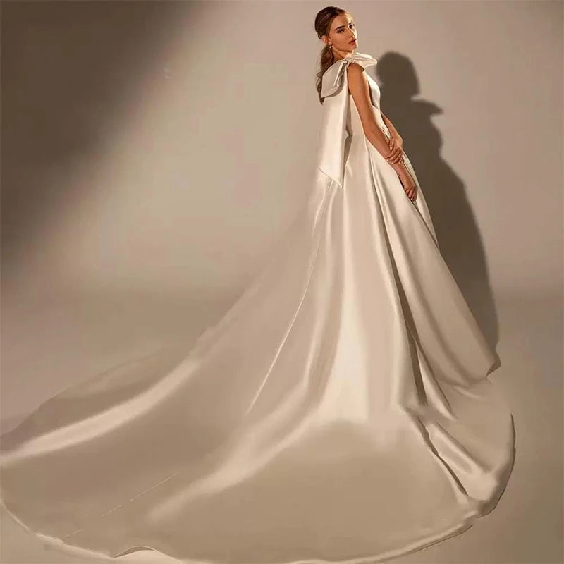 One Shoulder Sweetheart Bridal Long Gown Elegant  A-Line Wedding Dress Simple Satin Train Robe De Mariée