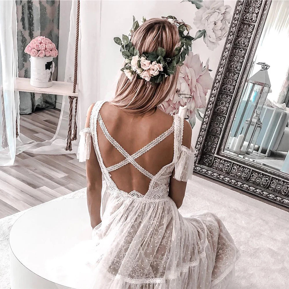 Bohemian Dotted Tulle CrissCross Beach Bridal Gown Custom Made Spaghetti Straps Backless Boho Lace Destination Wedding Dress