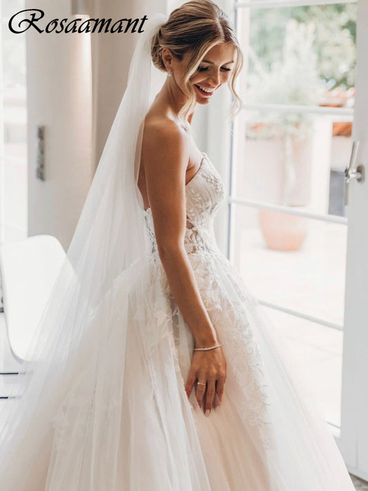 Romantic Sweetheart Sleeveless Ball Gown Wedding Dresses Floral Appliques Lace Bridal Gowns Robe De Mariée