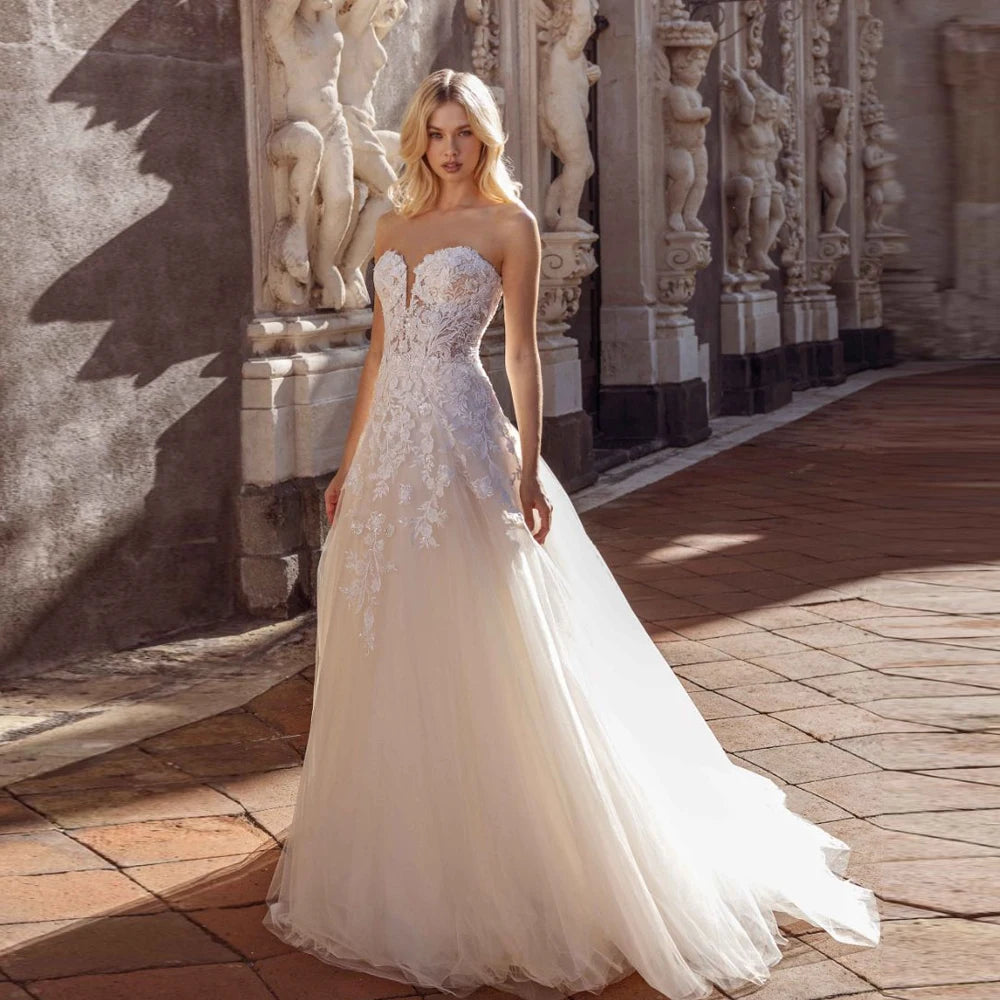 Classici abiti da sposa in avorio NECK SWEATHART NECH A-LINE APPLICAZIONE APPLICI DI SPASCE TRAIN TULLE сваебное identi