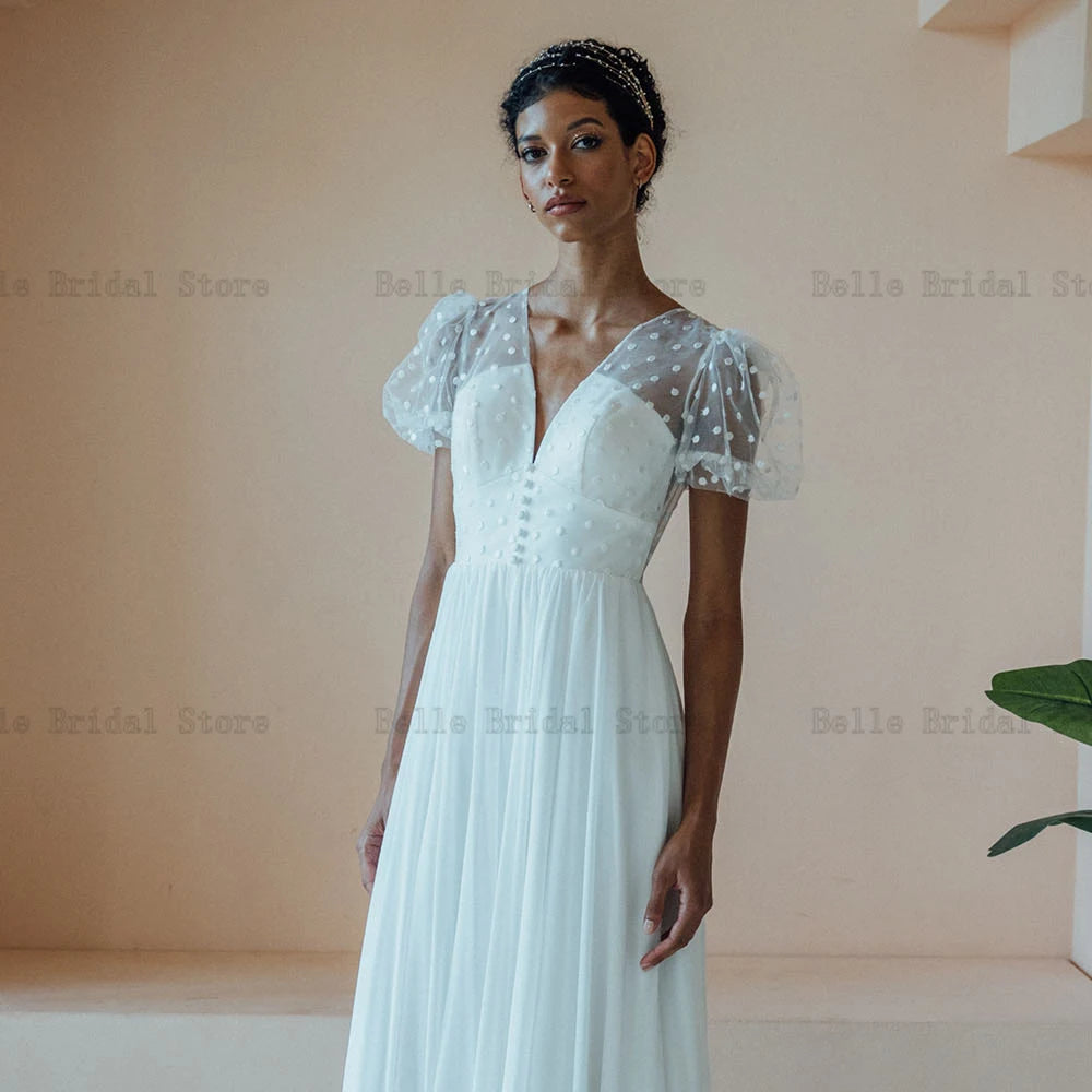 Elegantes vestidos de novia de gasa blanca para mujer V mangas de hojaldre de cuello de cuello.