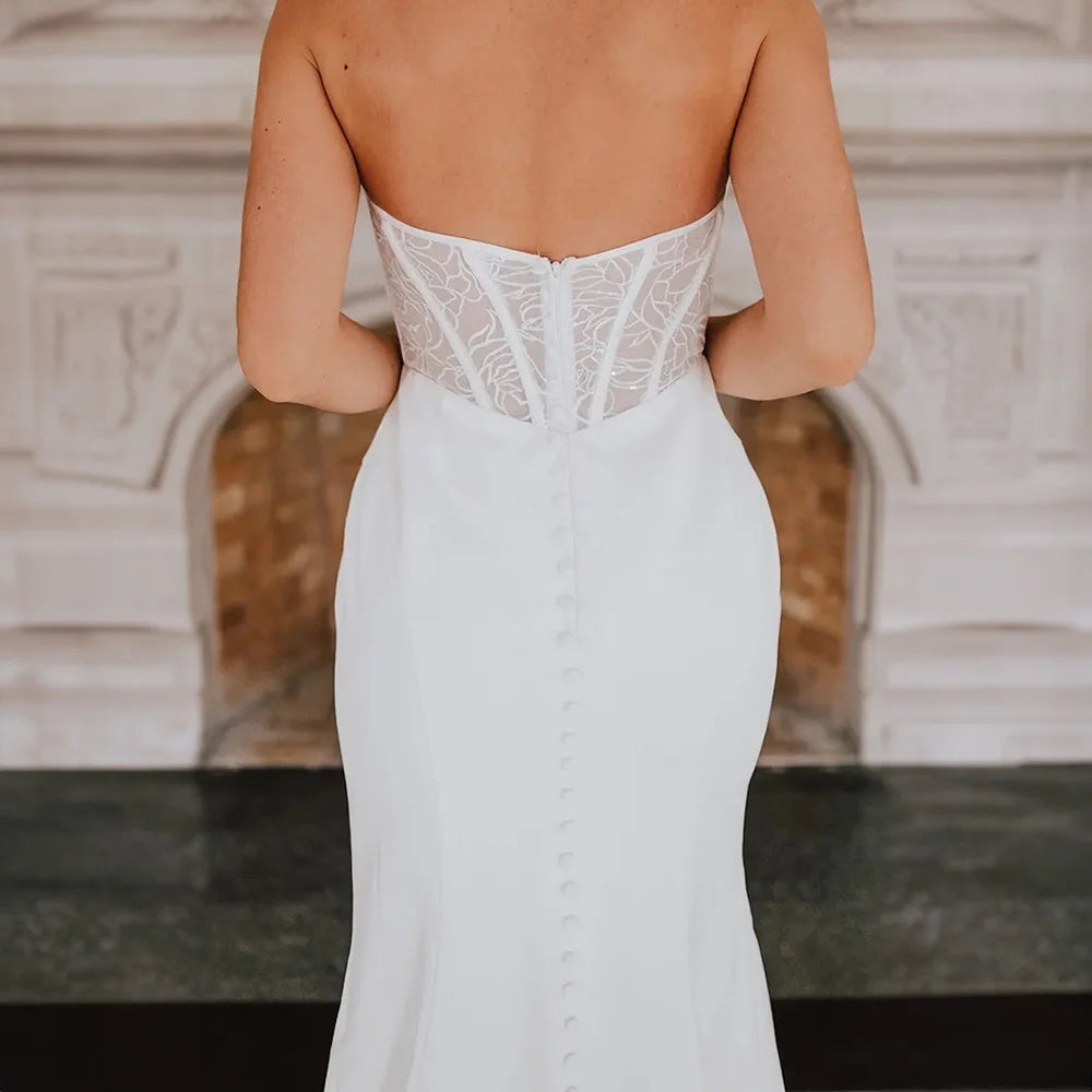 Abiti da sposa per donna Elegante sirena Scaccia senza cuore Sleeveless Draped Open Back Court Train Robe de Mariée