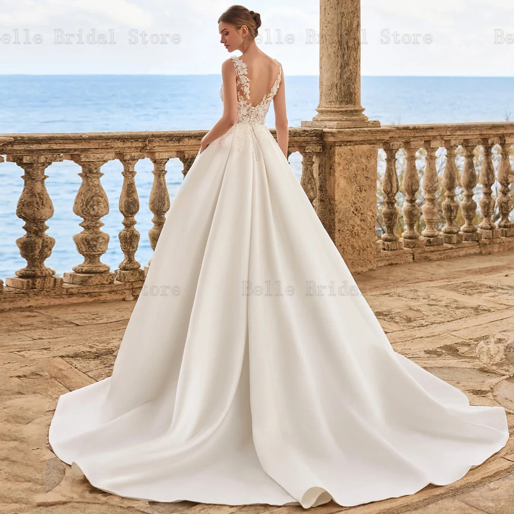 Klassische Satin Brautkleider O-Ausschnitt Ärmellose Brautkleider Illusion Appliques Bodenlangen A-Linie Vestidos De Novia 2024