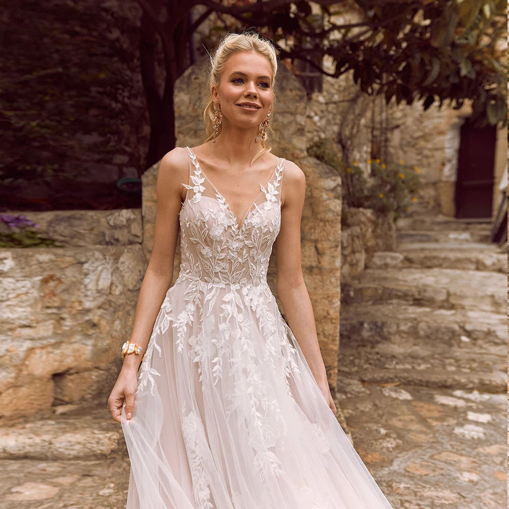 Gorgeous Sleeveless Tulle Wedding Dresses for Women Spaghetti Strap Bridal Growns with White Flowers Vestidos De Novia Backless