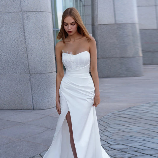 Simple Sleeveless Strapless Wedding Dresses for Women Front Split Bridal Growns with White Applique Vestidos De Novia Backless