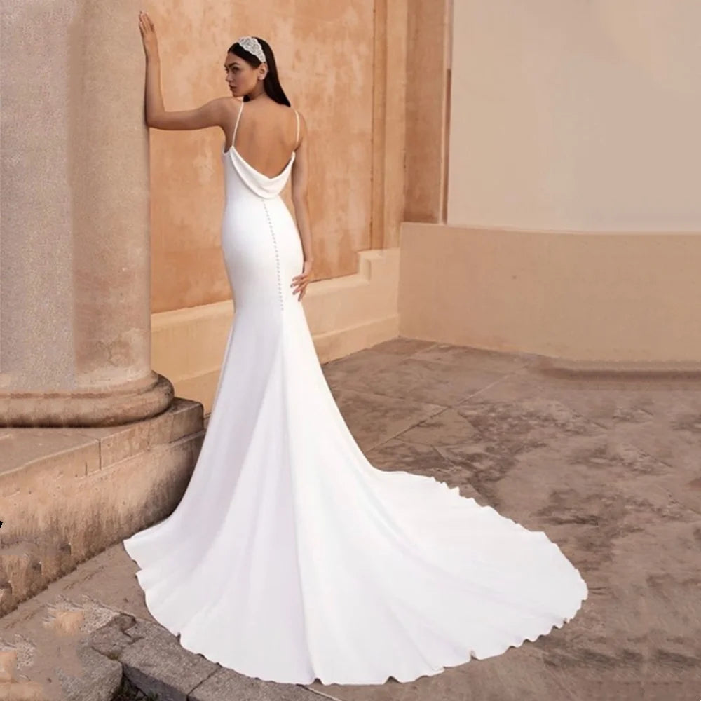 Robe de mariée simple sirène blanc couche en satin cou