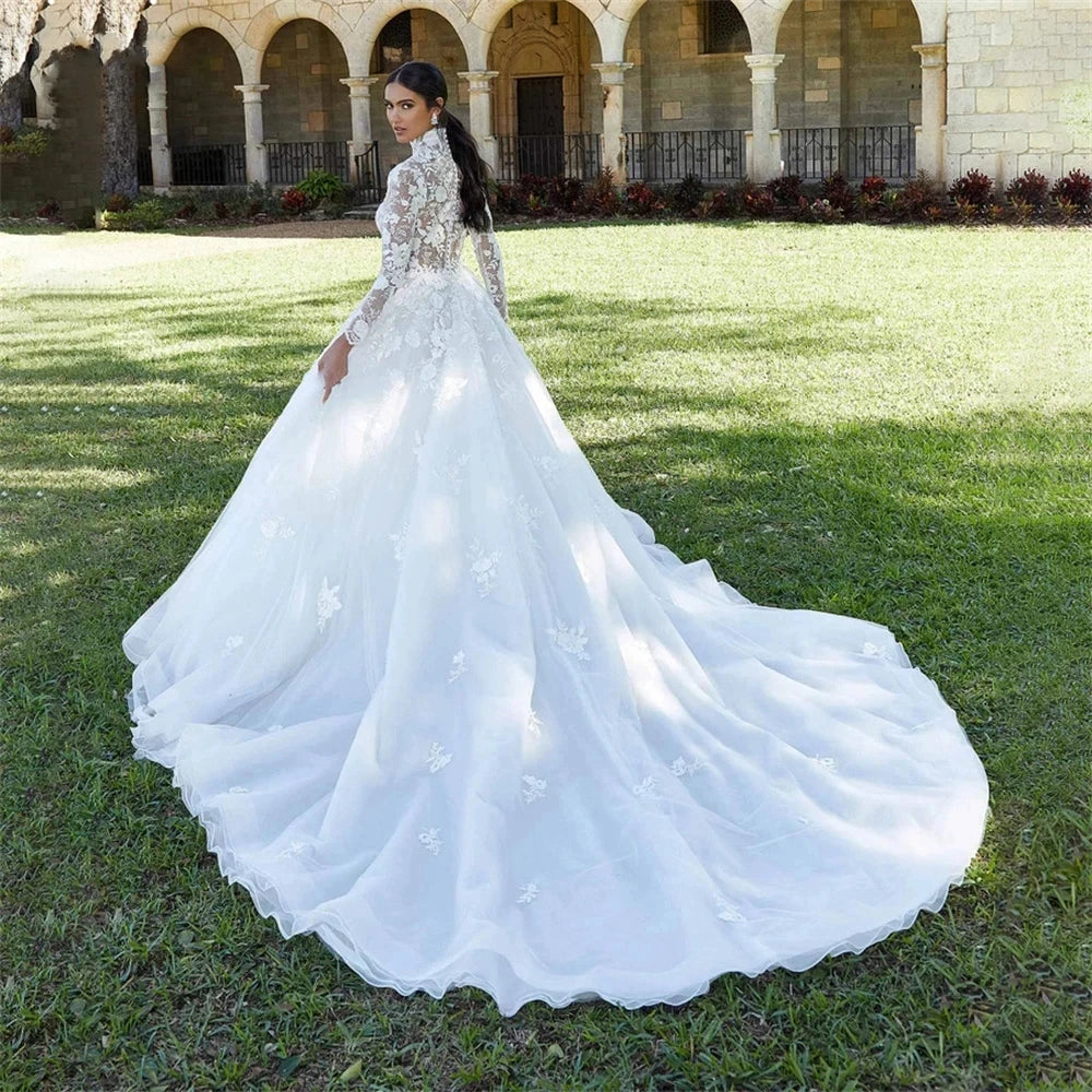 Luxury Wedding Dress High Neck Lace Appliques Long Sleeves Bridal Gown Illusion Button Ball Gown Floor Length Vestidos De Novia