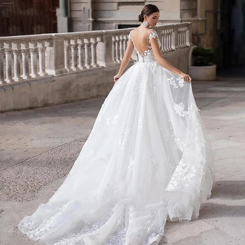 2024 NUEVO Sream Round Nea. Carrera delgada de la cola de pescado grande Vestido de novia de tren de novia blanco Dos desgaste