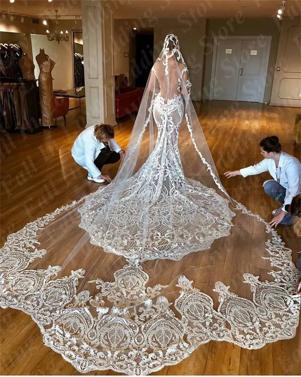 Wunderschönes Vestido De Novia Meerjungfrau Brautkleider Flügelärmel V-Ausschnitt Spitze Illusion Knöpfe Zurück Party Abendkleid für die Braut