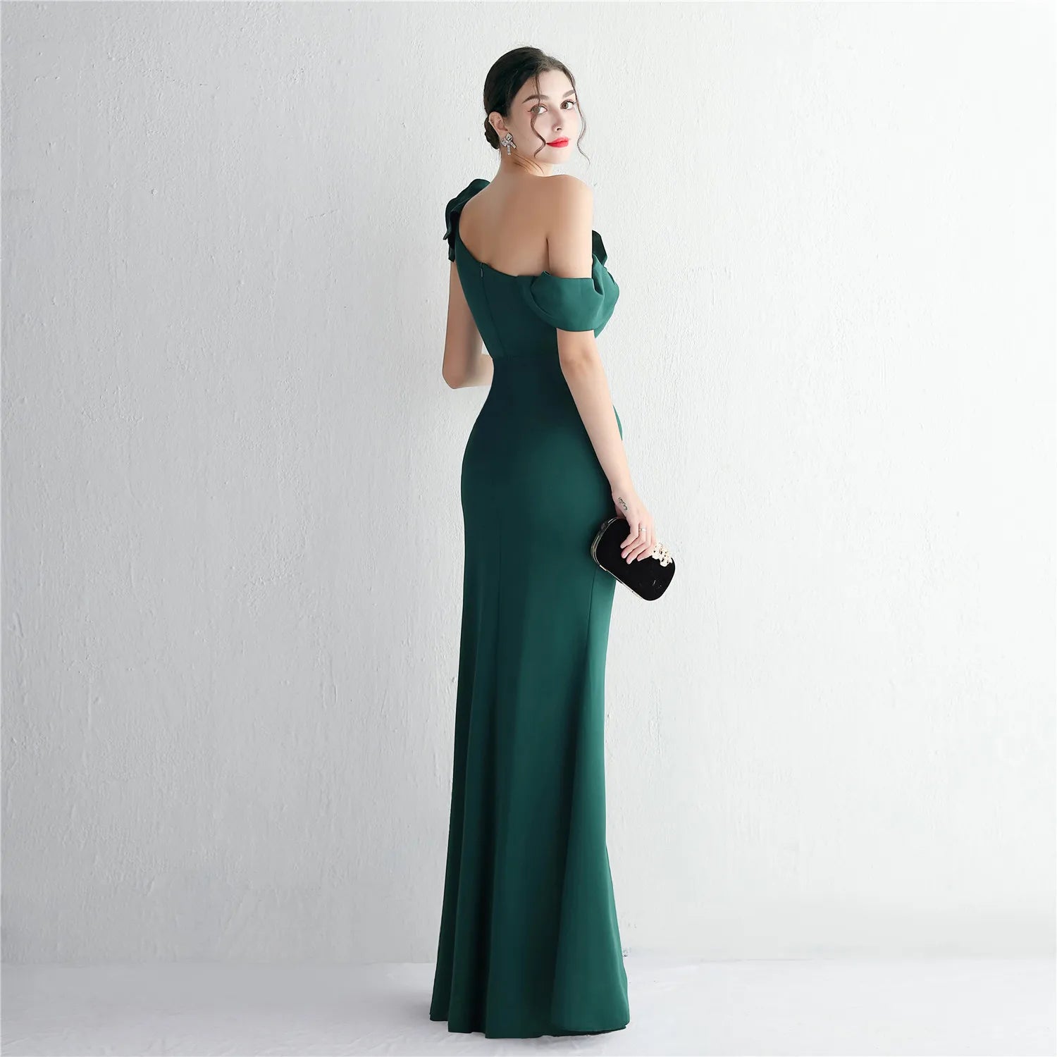 Mujeres un hombro Cuello de barra de la noche Vestido verde Vestido de celebridades MAXI Vestido sexy Slit Long Fiesta Vestido