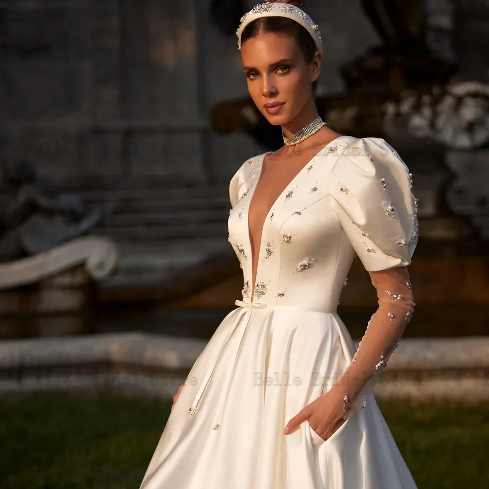 Sexy Satin Wedding Dresses V Neck Short Sleeves Bridal Gowns Beads Sequined Backless Sweep Train A-Line Robe De Mariee 2023