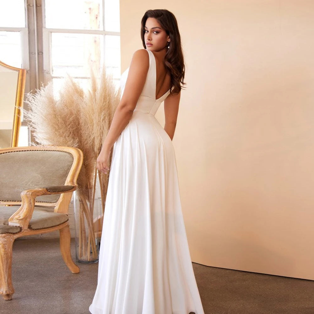 Vestidos de novia blancos divididos de Strapies Strapies para mujeres Grows sin espesas sin mangas con vestidos divididos laterales de Novia Backless 2024