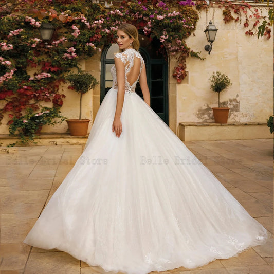 Classic Wedding Dresses High Neck Cap Sleeves Bridal Gowns Appliques Illusion Floor Length A-Line Tulle Vestidos De Novia 2024