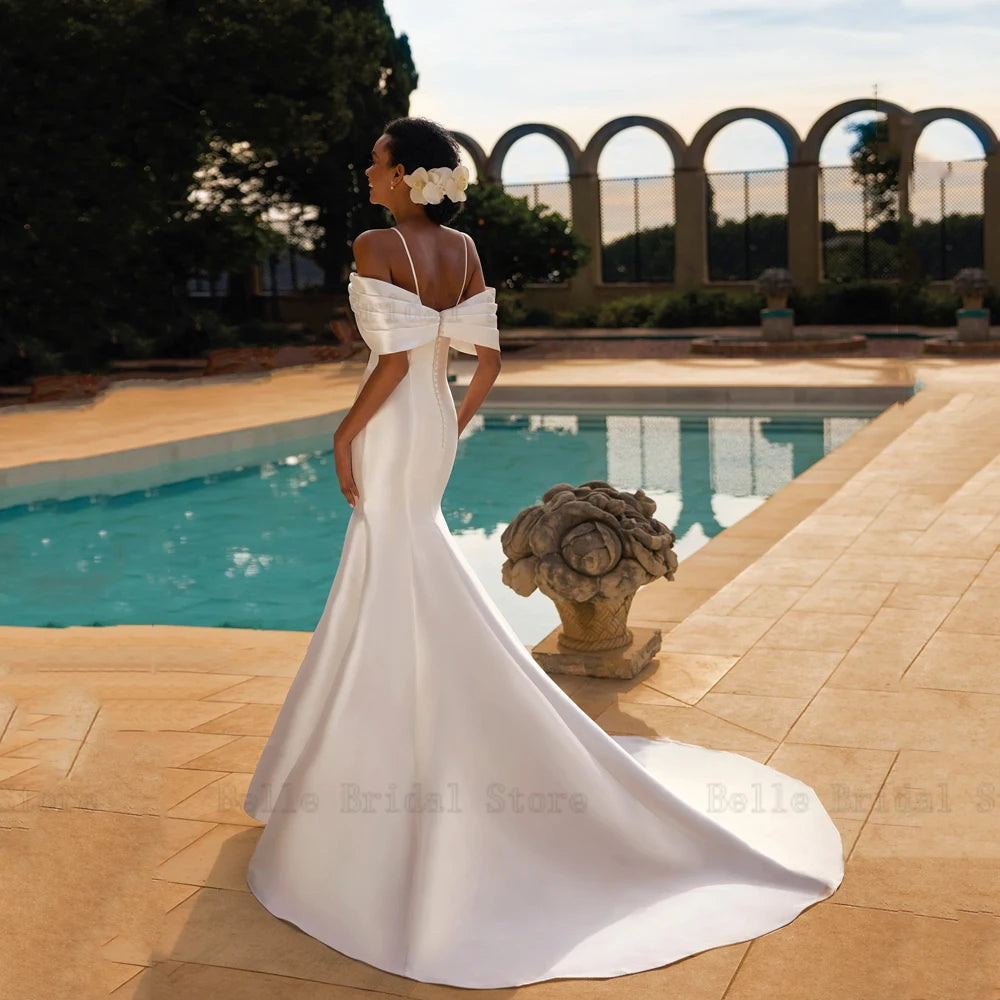 Sexy Off Shoulder Brautkleider V-Ausschnitt Ärmellose Brautkleider Zurück Knopf Bodenlang Satin Meerjungfrau Vestidos De Novia 2024