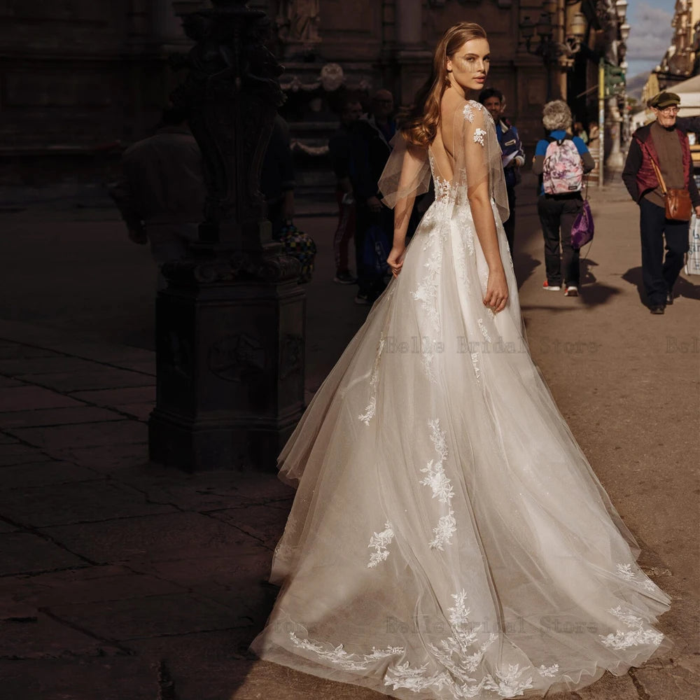 Elegantes vestidos de novia marfil con correas de espagueti o cuello de nupcial Apliques Apliques Ilusión Sweing Train A-Line Tul Vestidos de Novia