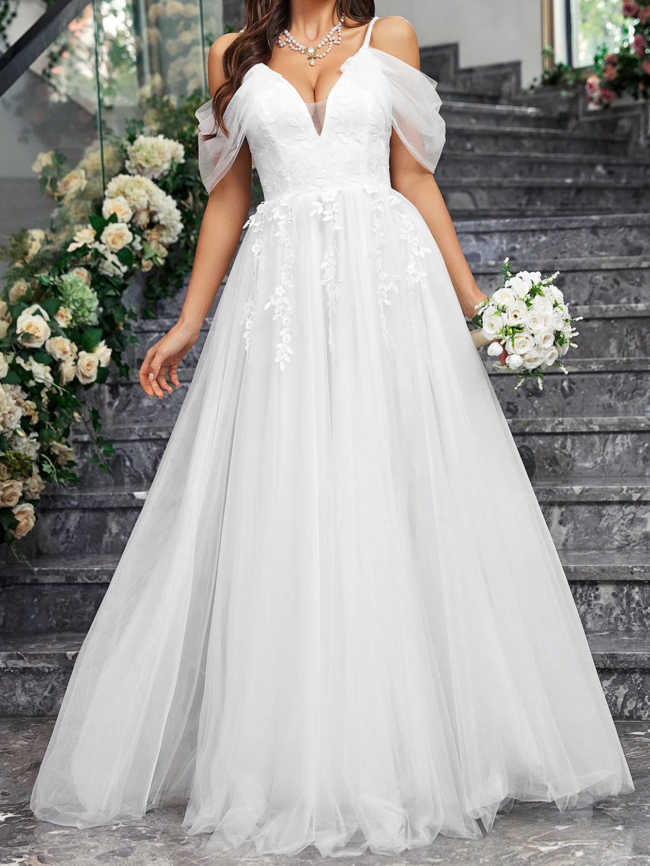 Robe de mariée noire sexy