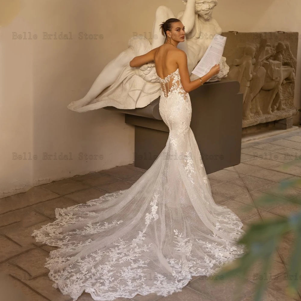 Abiti da sposa sexy a cuore a cuore sirena senza schienale per la sirena nuda appliques illusion sweep treno tulle robe de mariee 2023