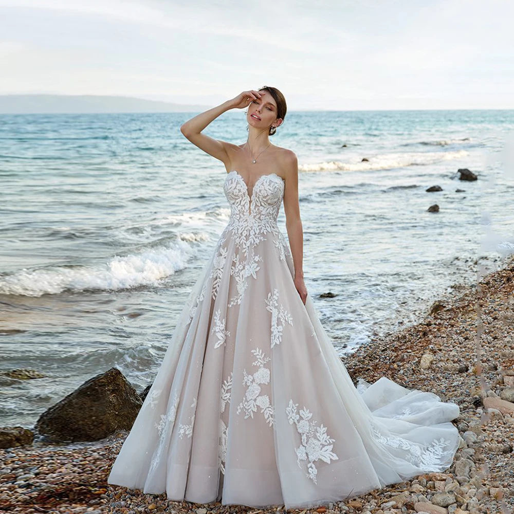 Elegant Sweetheart Neck Wedding Dresses Sleeveless Beach Bridal Gowns Appliques Back Button Sweep Train Tulle Vestidos De Novia